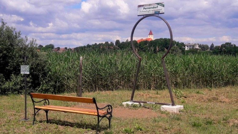 Schöne Aussicht mit Rastmöglichkeit, © Marktgemeinde Pernersdorf