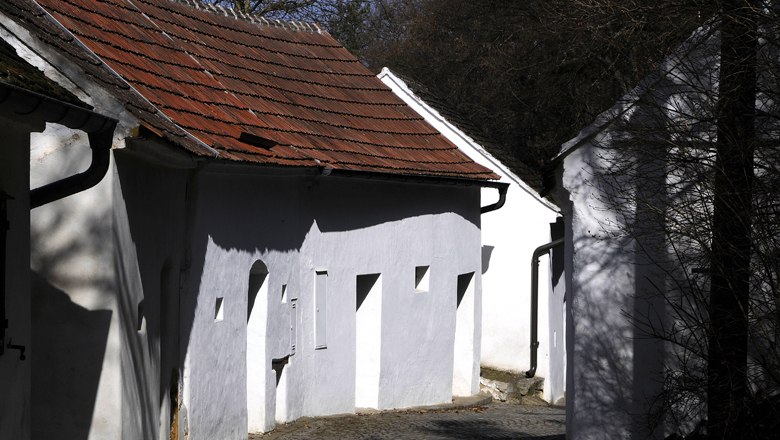 Kellergasse Raschala, © Weinviertel Tourismus / Mandl